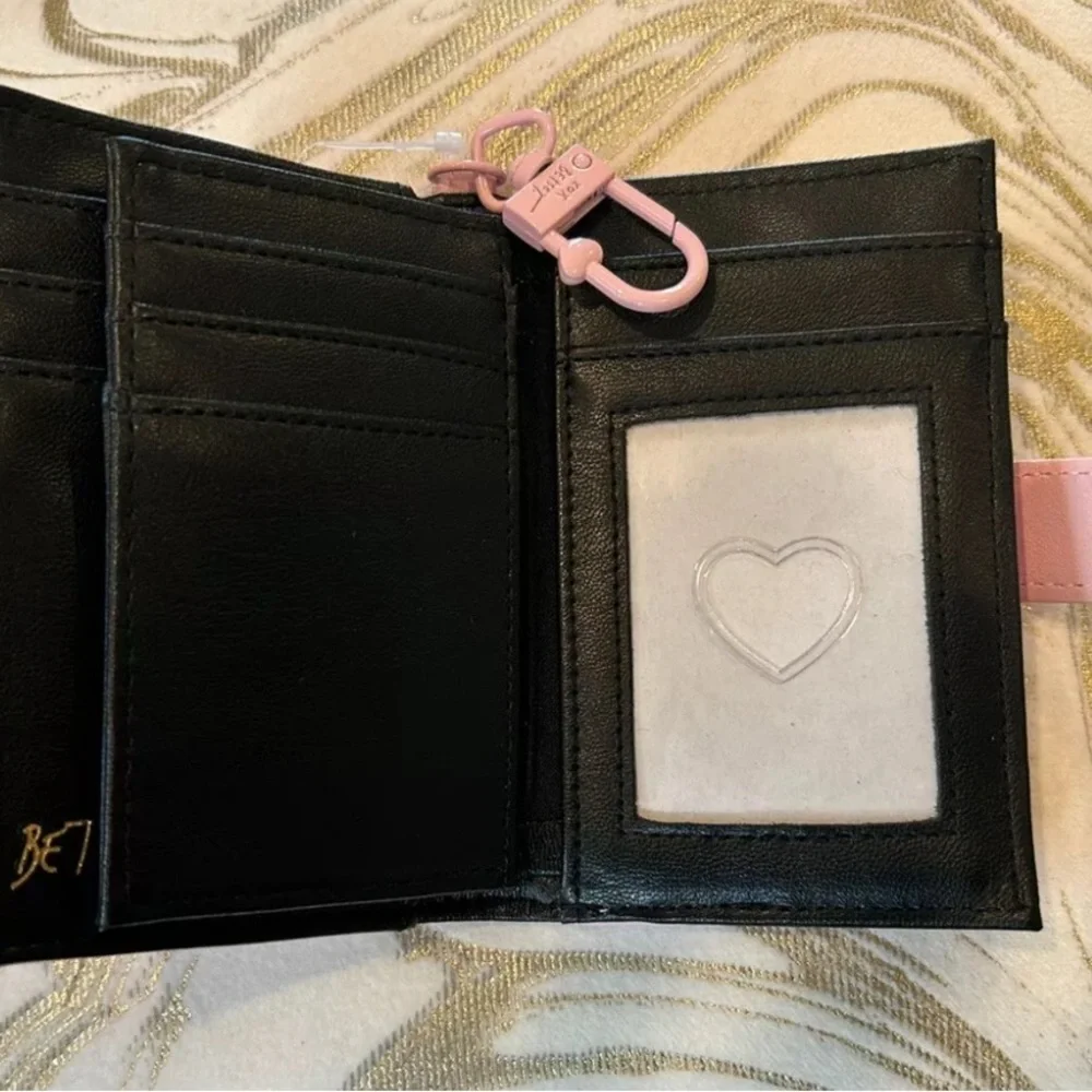 Band new with tag blush pink Betsy Johnson card wallet